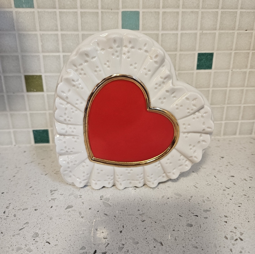 Vintage heart planter